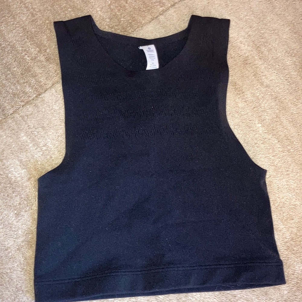 Crop top athletic wear